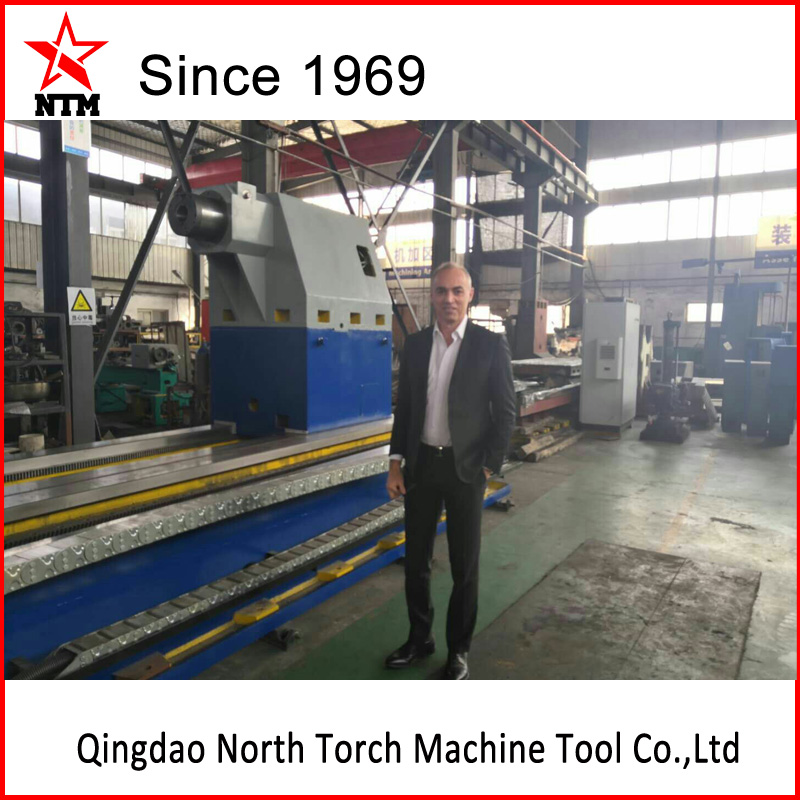 歐洲客戶采購(gòu)4臺(tái)重型臥式軋輥車床